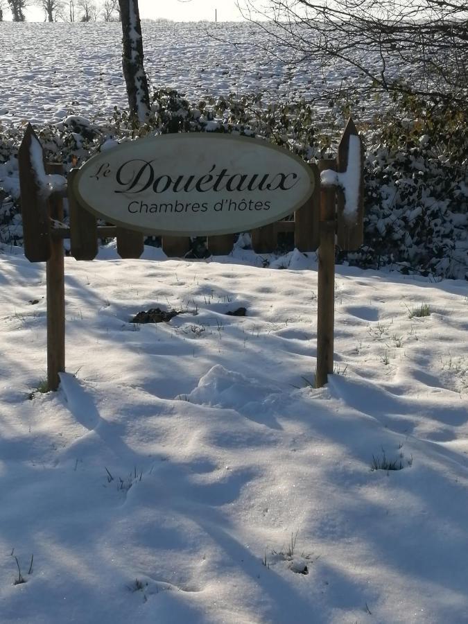 Le Douetaux Chambres D'Hotes La Baussaine Εξωτερικό φωτογραφία